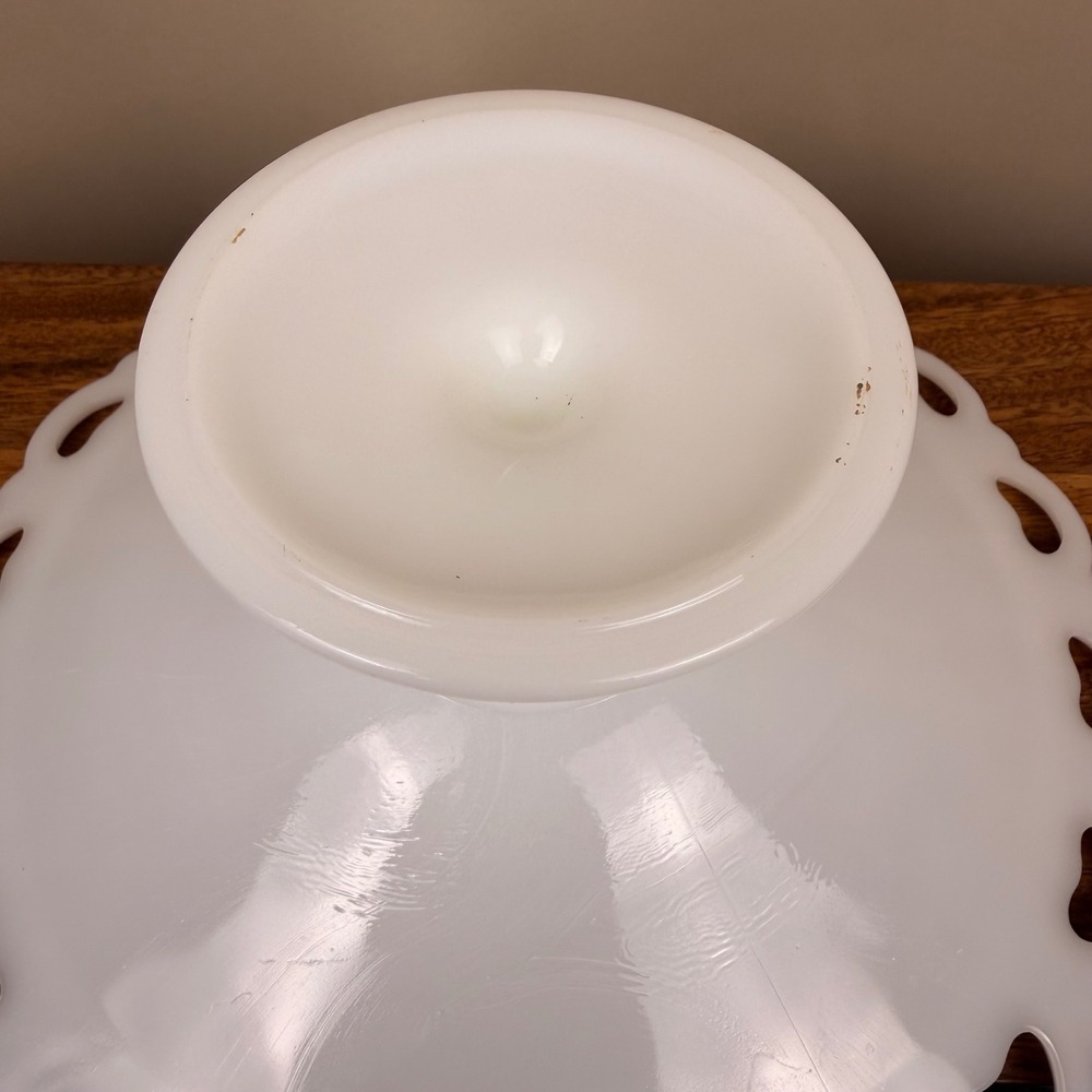 Anchor Hocking Old Colony Lace Milk Glass Compote Pedestal Bowl 11 Inch Vintage - Picture 5 of 9
